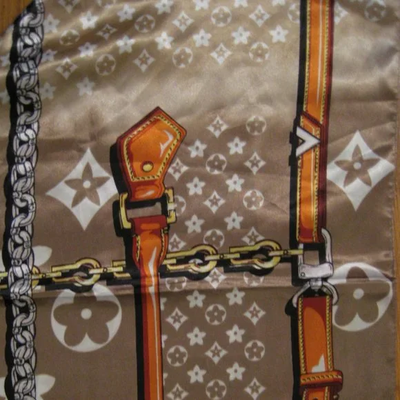 LV Flower Clover Monogram Scarf, Light Brown Tan, Large - Picture 4 of 7